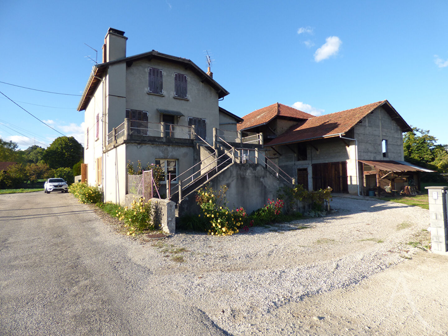 Photo Corps de ferme Moirans image 2/6