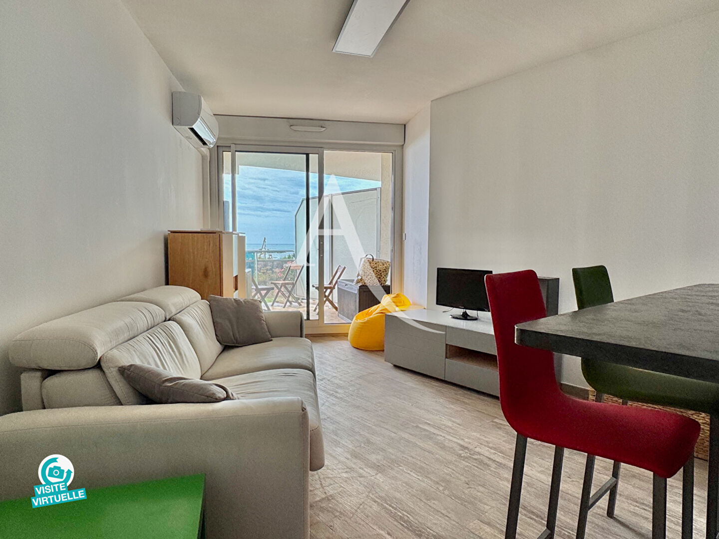 PALAVAS-LES-FLOTS - RIVE DROITE - STUDIO - 27 M2 - ASCENSEUR - TERRASSE - VUE MER.