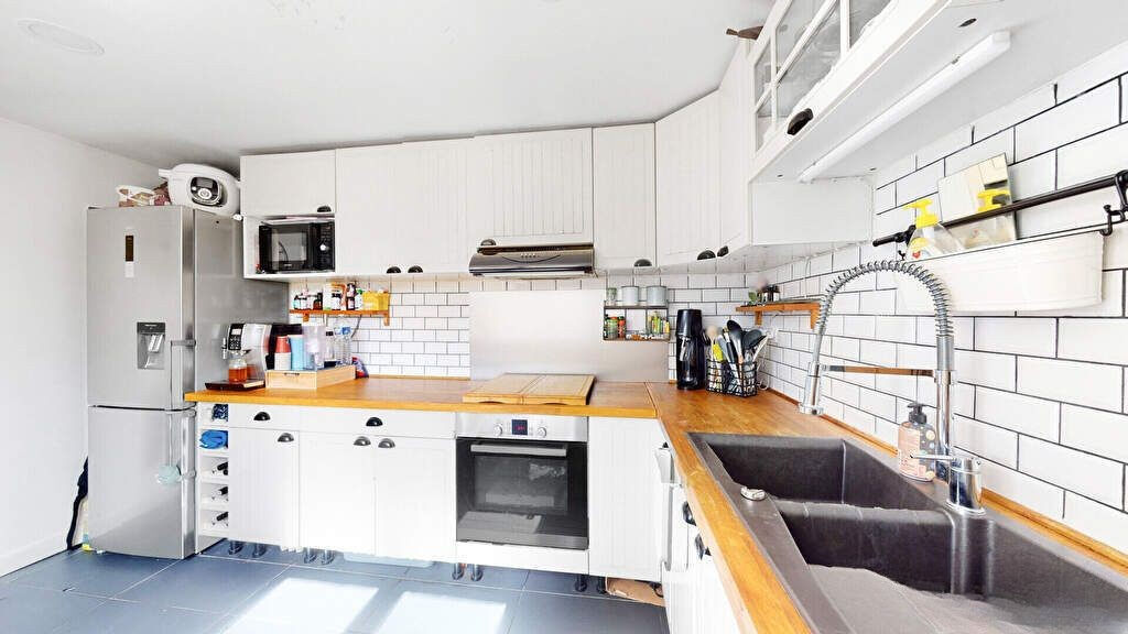 Photo Jolie maison 3 chambres sur 200m² de terrain à MANTES LA VILLE image 4/6