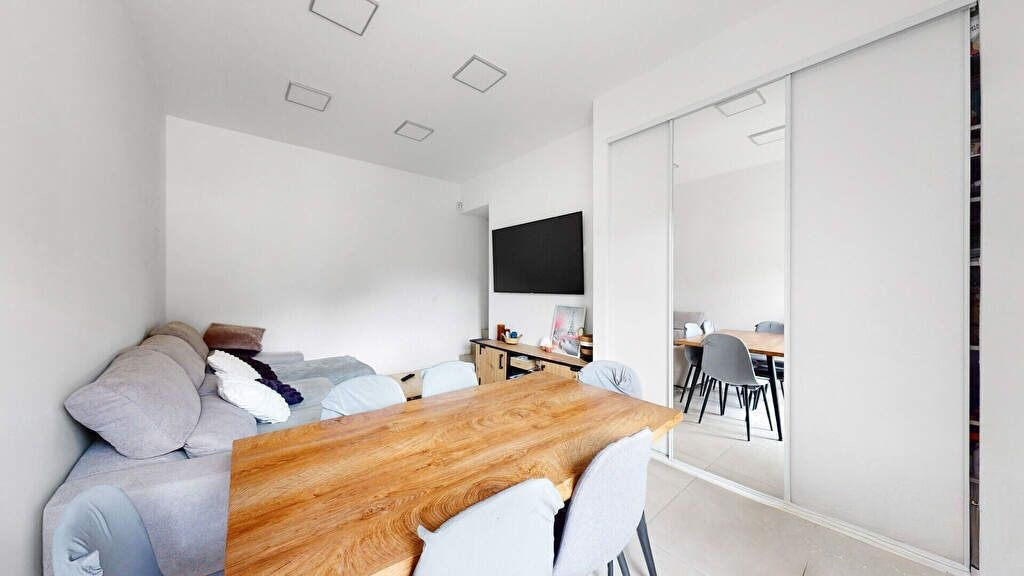 Photo Jolie maison 3 chambres sur 200m² de terrain à MANTES LA VILLE image 6/6