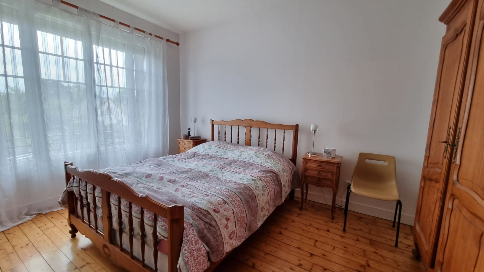 Photo Maison de caractère à Mantes la Ville, 5 chambres, un garage, sous sol total et dépendance image 6/6