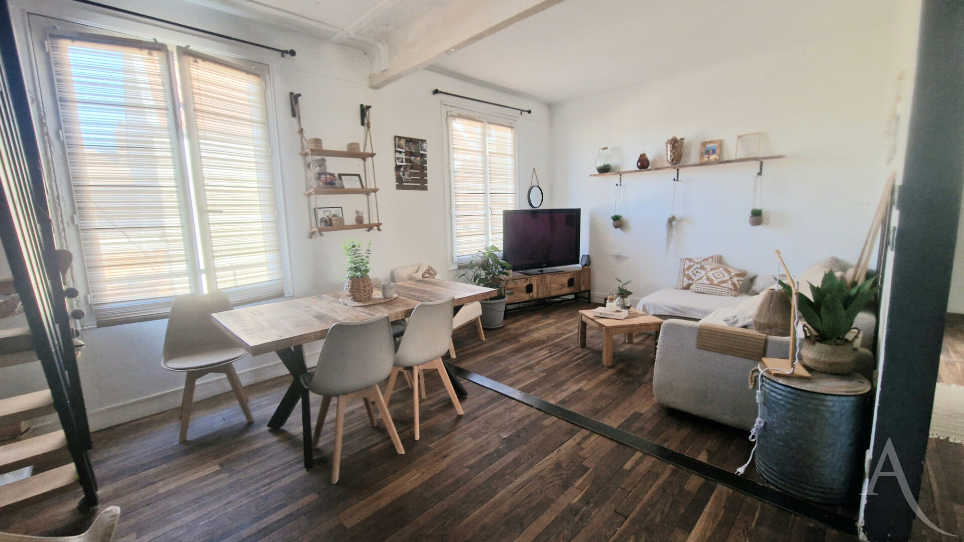 Photo Jolie maison de ville 97m² en vente à BONNIERES SUR SEINE image 3/6