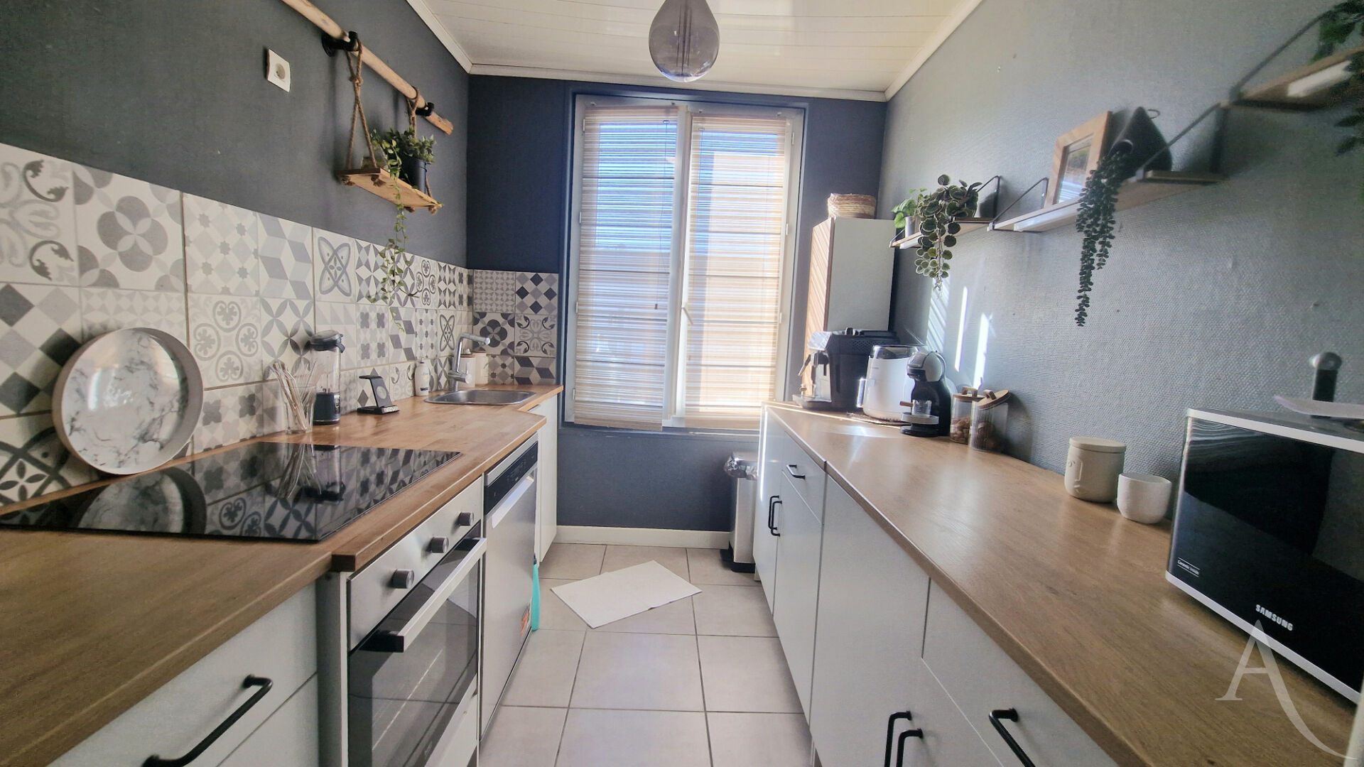 Photo Jolie maison de ville 97m² en vente à BONNIERES SUR SEINE image 4/6