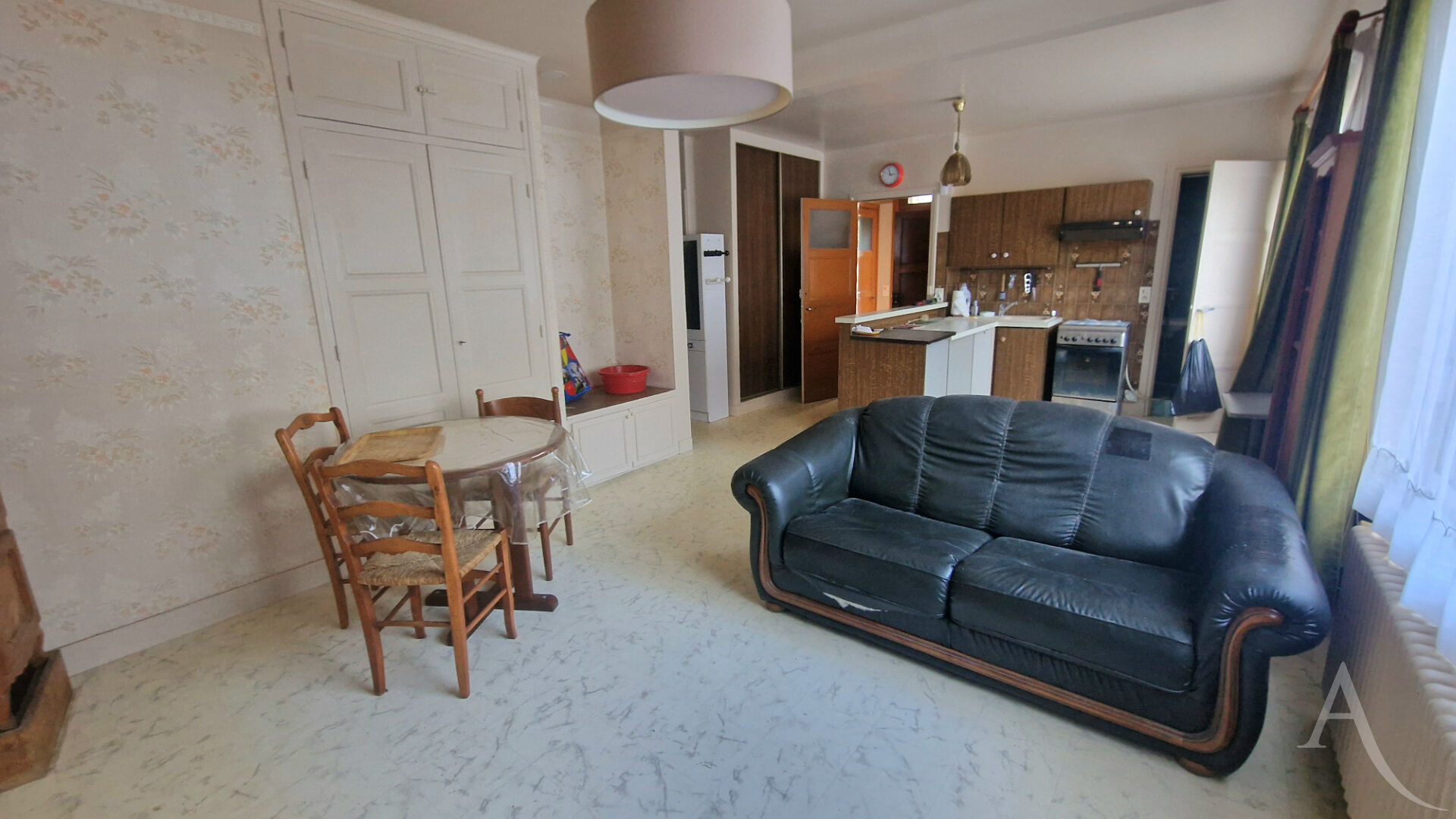 Photo Maison à Mantes La Jolie de 5 chambres et 277m² de terrain image 5/6