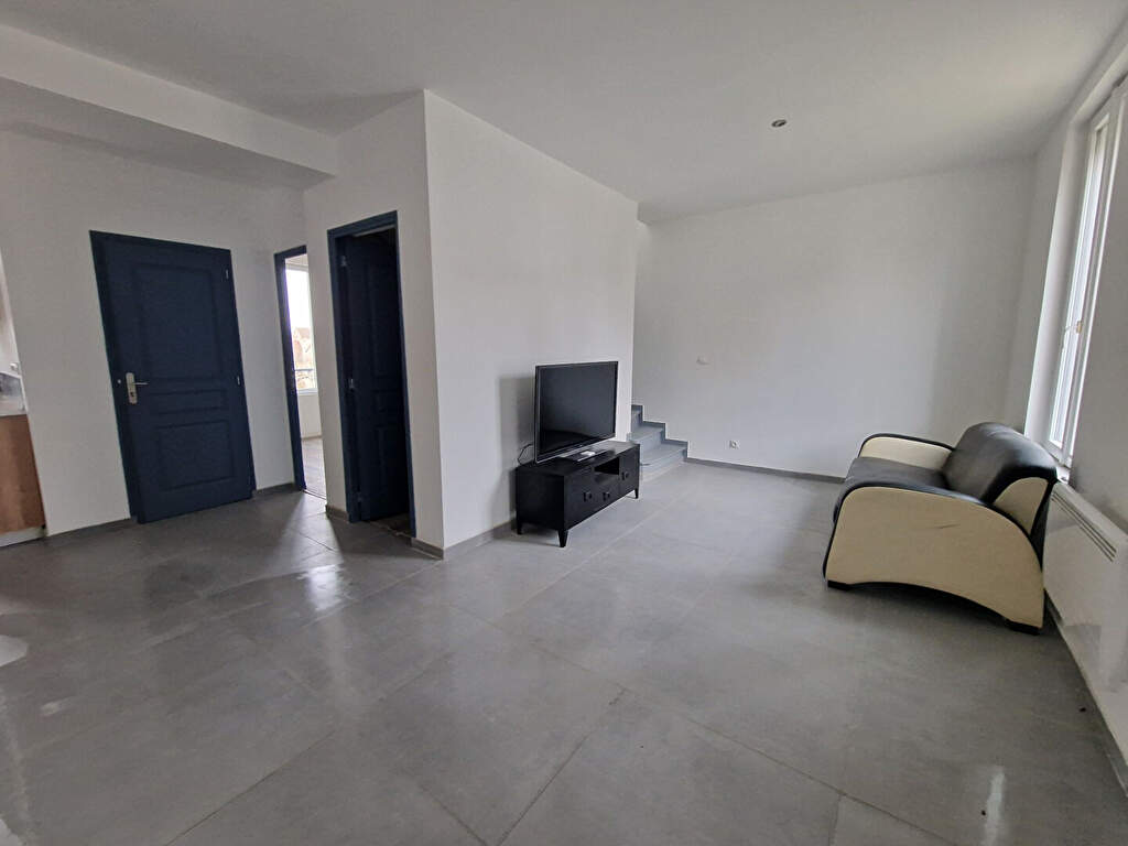 Photo Jolie maison de 100m² sur un sous-sol total, avec jardin à LIMAY image 2/6