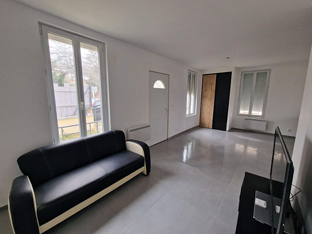 Photo Jolie maison de 100m² sur un sous-sol total, avec jardin à LIMAY image 3/6