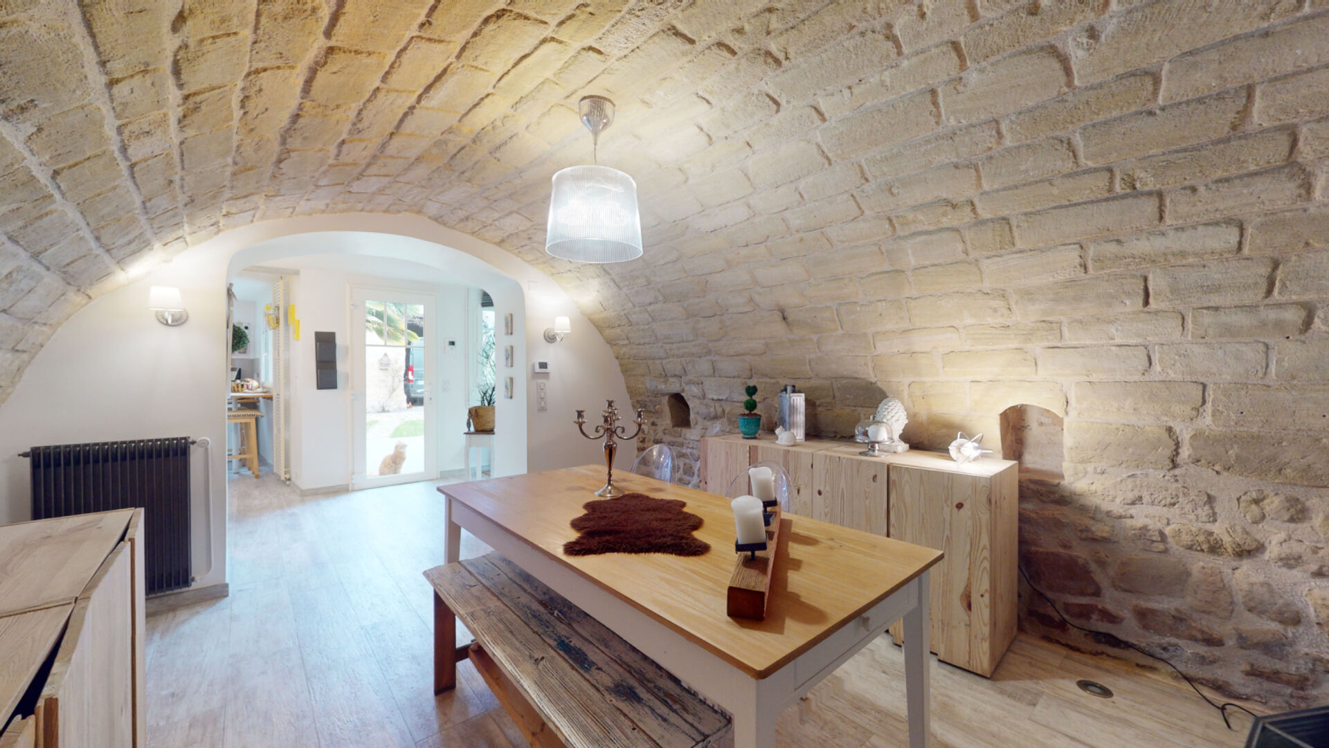 Photo Maison atypique de 225m²  à Mézy Sur Seine avec appartement F3 Indépendant. image 6/6