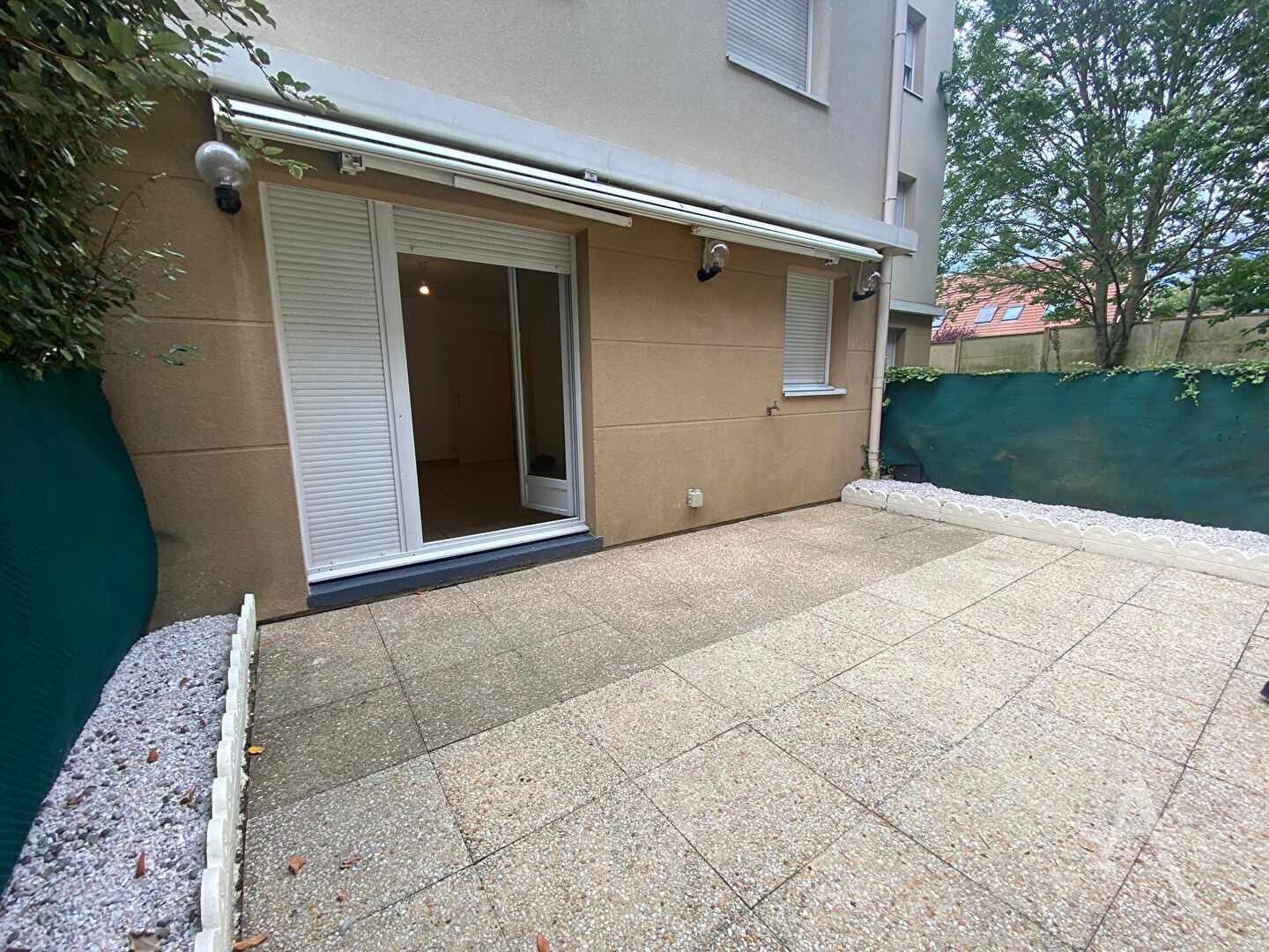 MANTES LA VILLE : Appartement de 3 pièces (58 m²) à louer