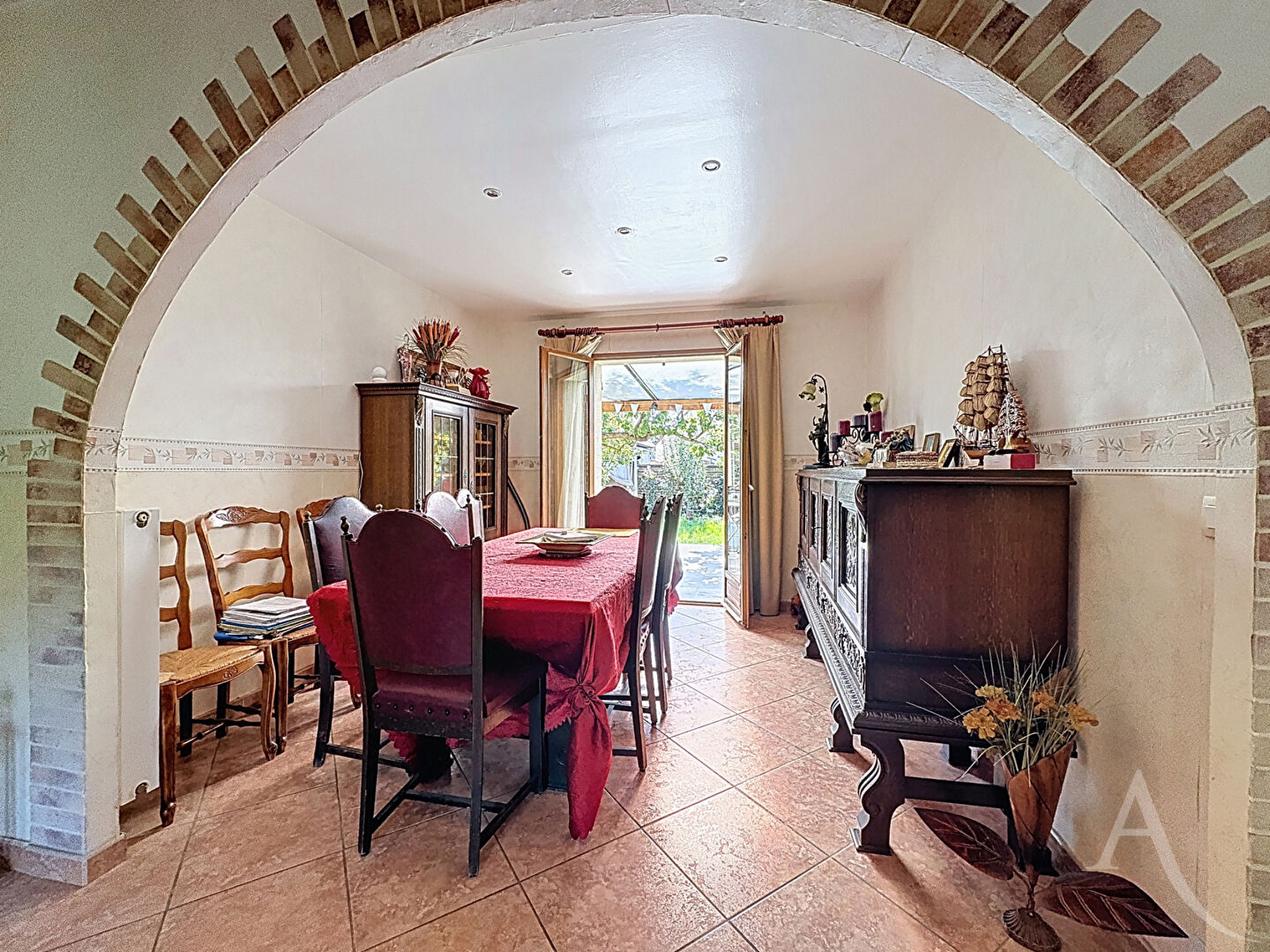 Photo Belle maison familiale 6 chambres à Rosny sur seine image 5/6