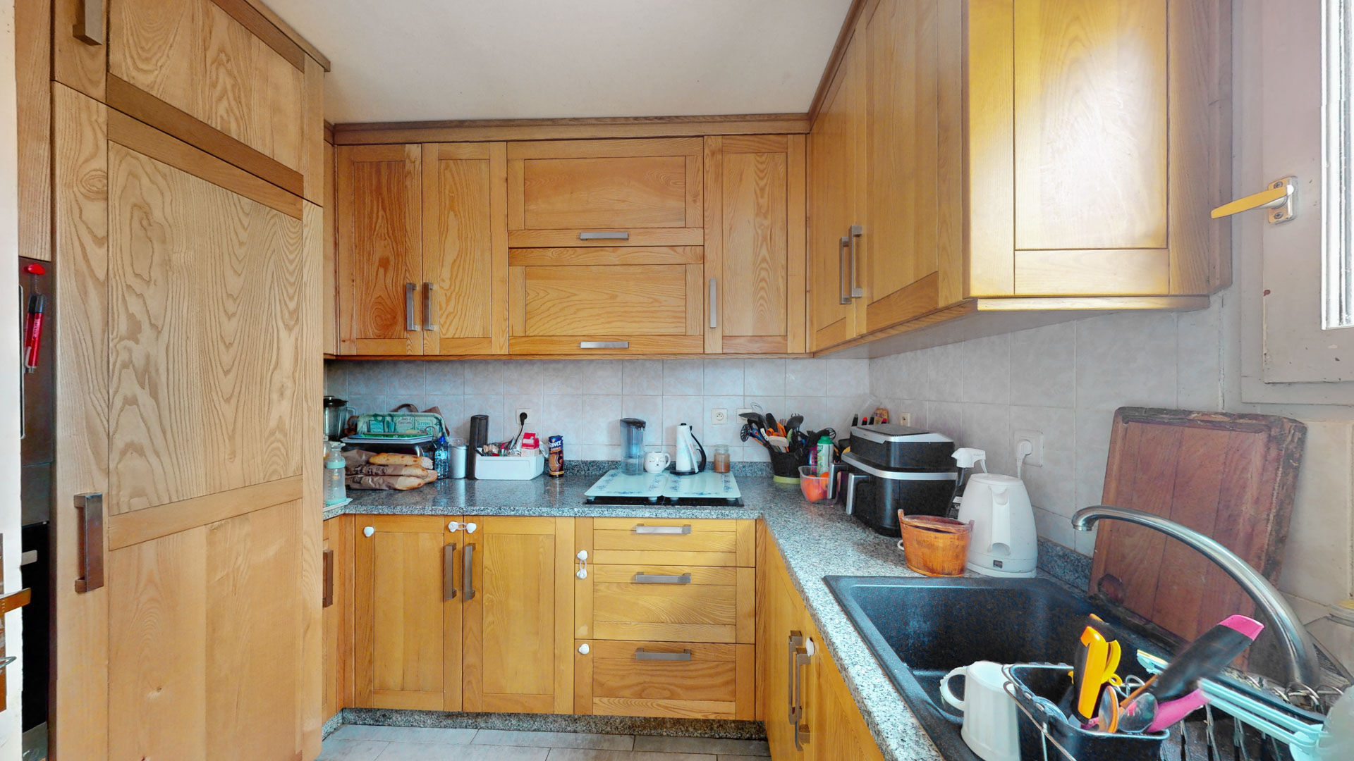 Photo Maison de 3 chambres avec un grand garage, jardin à MANTES LA JOLIE image 6/6