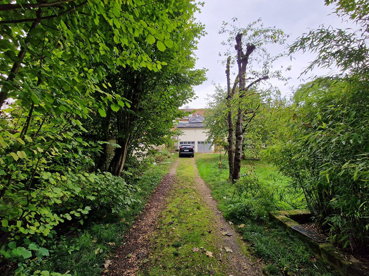 Photo Maison familiale de caractère en hyper centre de Meulan-en-Yvelines de 270m² image 2/6