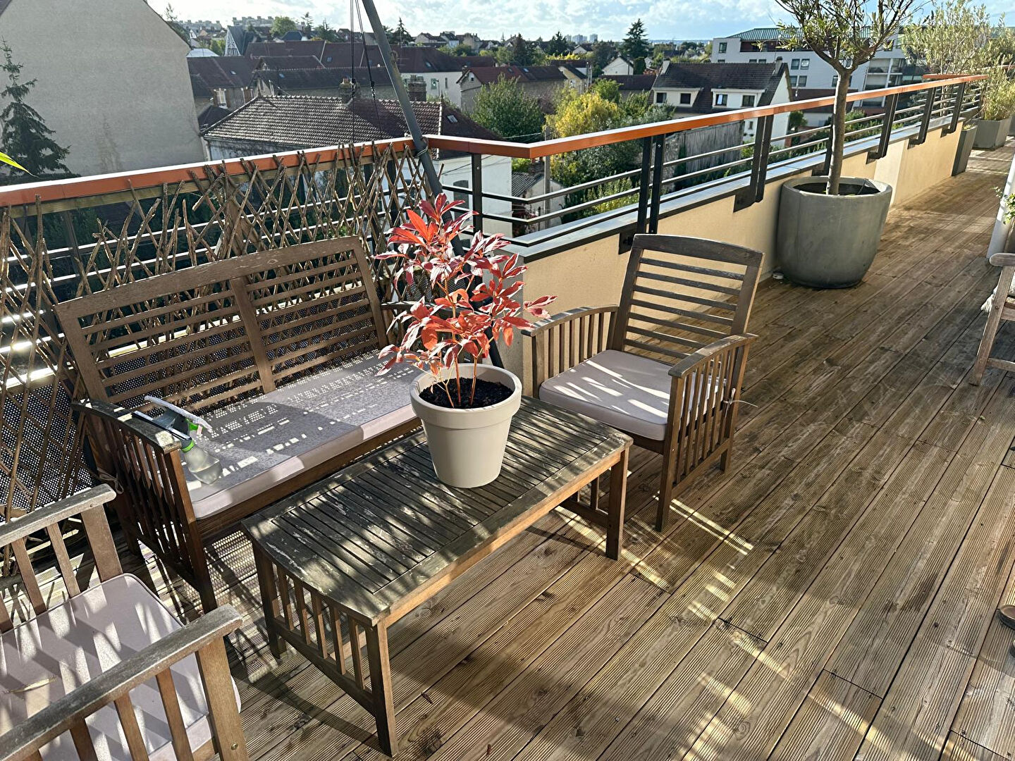 Appartement  3 pièces de 70.44m² en toit terrasse en bord de seine à Mantes La Jolie,