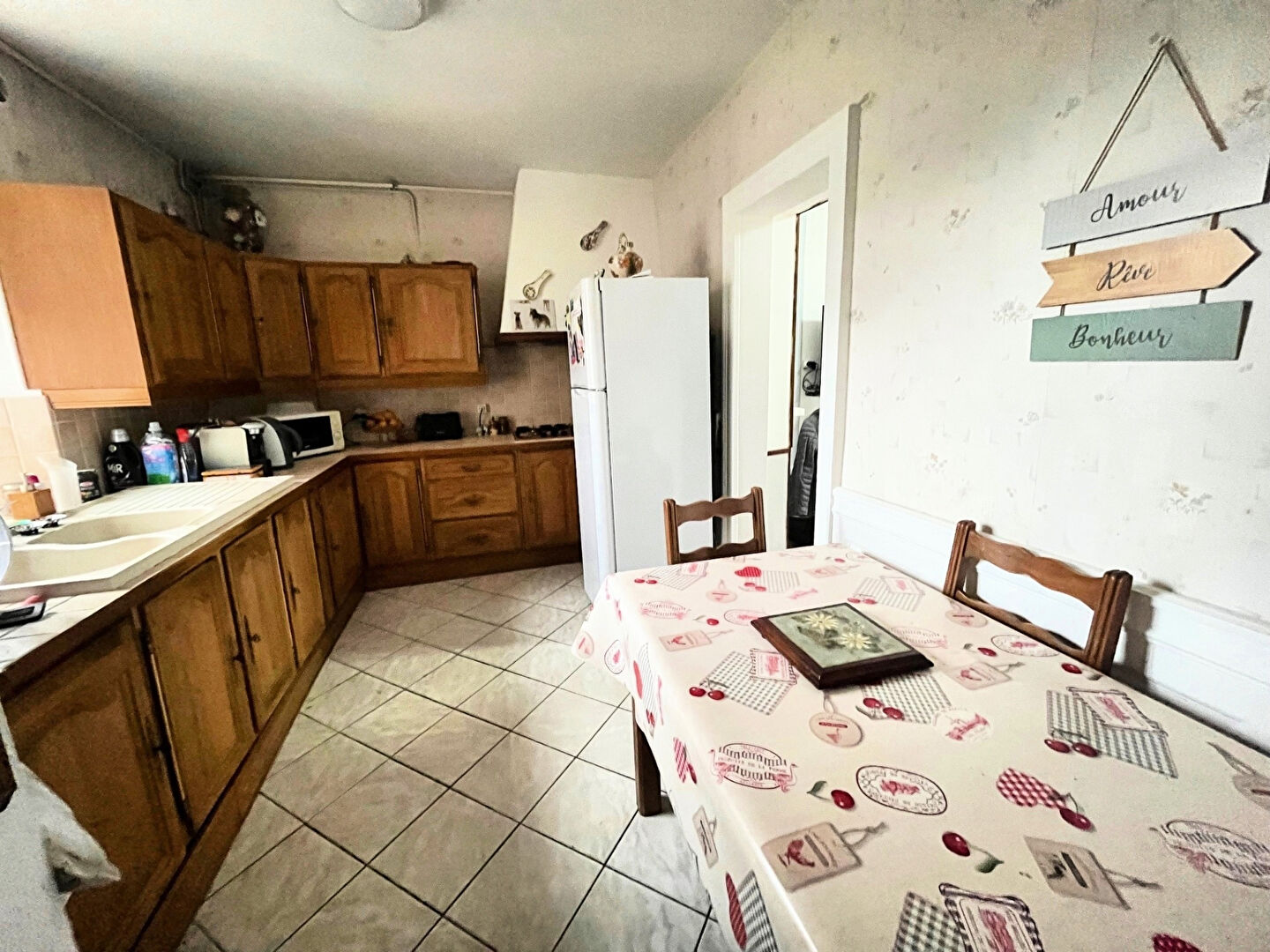 Photo Maison d'environ 123m² à Guernes 4 pièces, 3 chambres avec jardin image 3/6