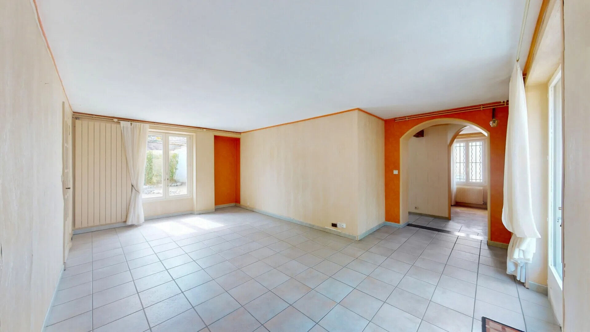 Photo Maison de 144m² avec  dépendance de 90m² image 5/6