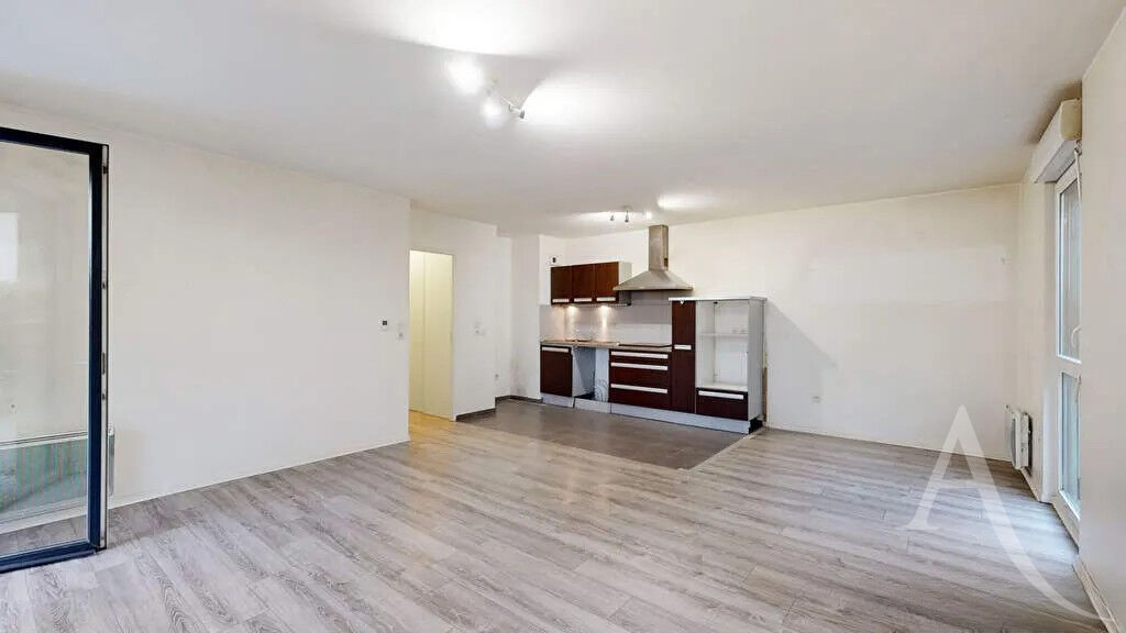 Photo Bel appartement de 65 m² avec jardin situé à deux pas de la gare de Mantes la Jolie image 3/6