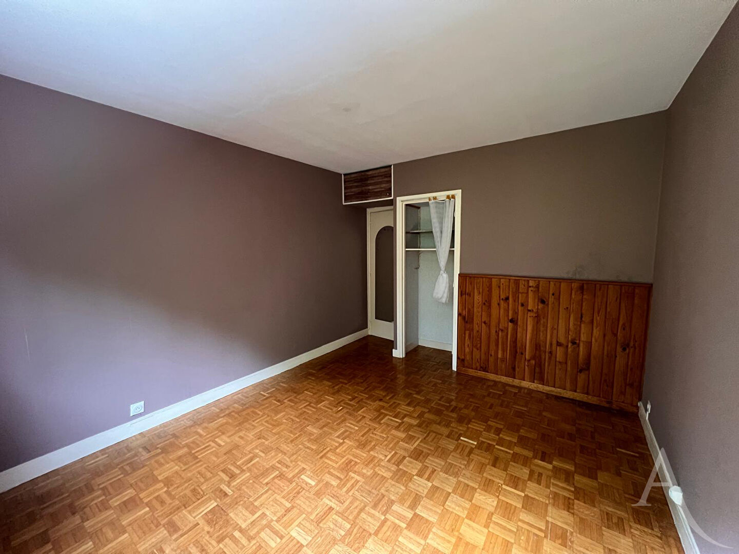 Photo À louer - Appartement 4 pièces de 76,85m2 à AUBERGENVILLE image 5/6