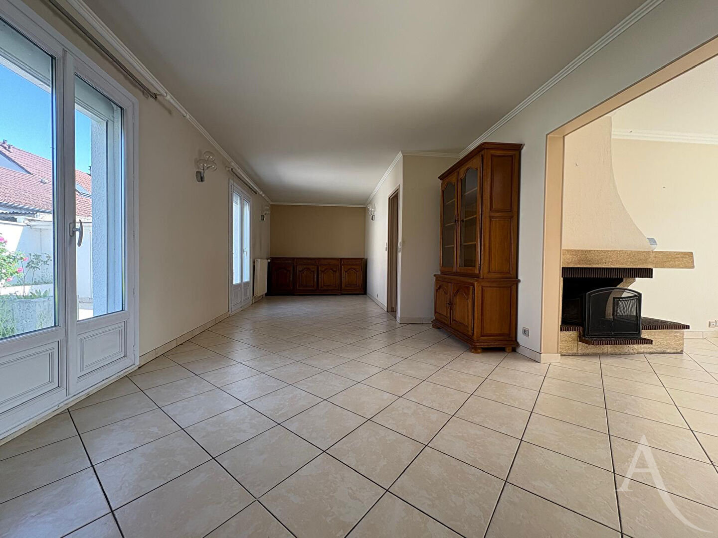 Photo Maison de 105 m² - 2/3 chambres - garage -  jardin 311 m² à Les Mureaux image 5/6