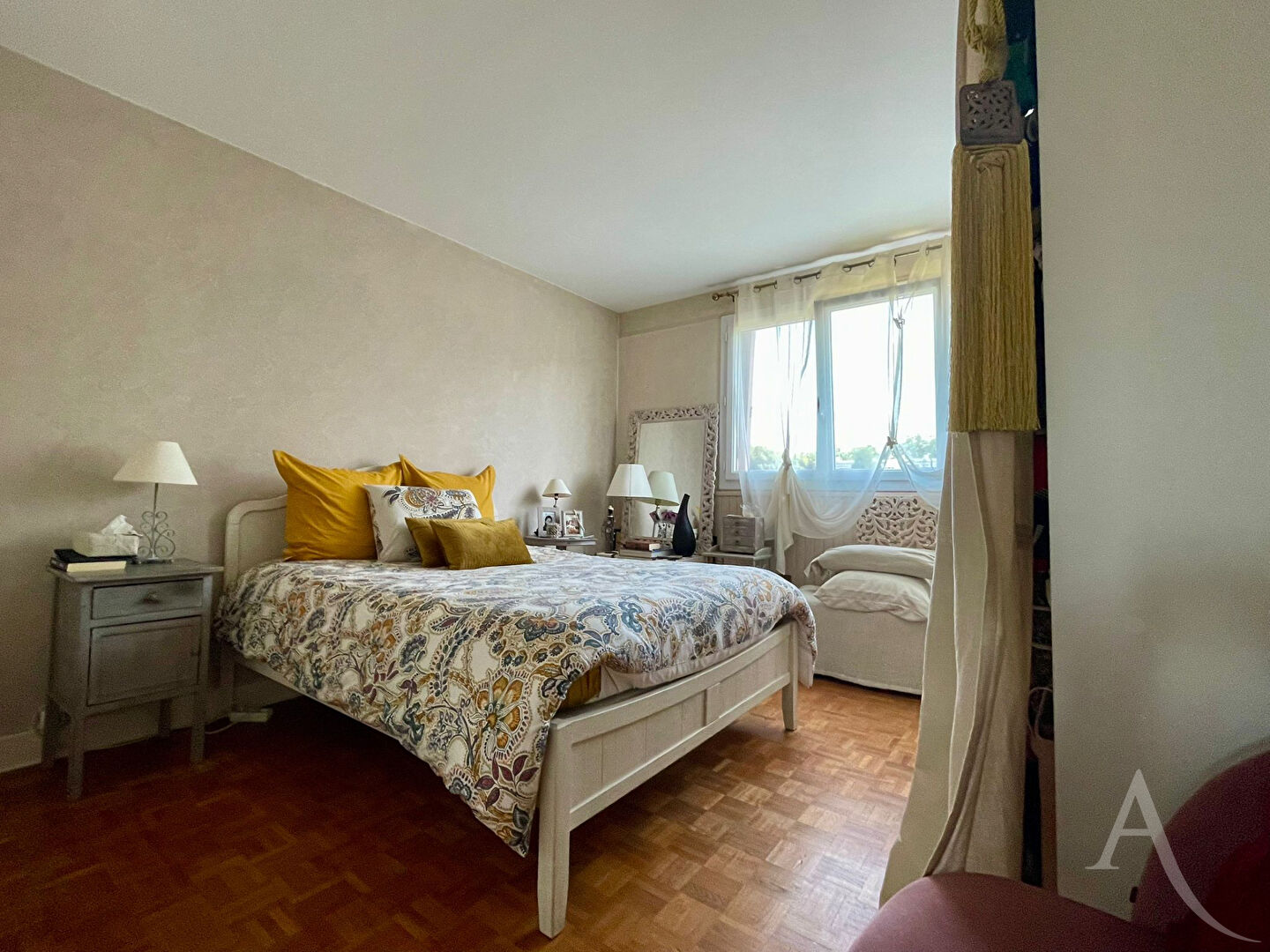 Photo Appartement Aubergenville 3 pièce(s) 63.18 m2 2 CHAMBRES - CAVE - BALCON image 4/6