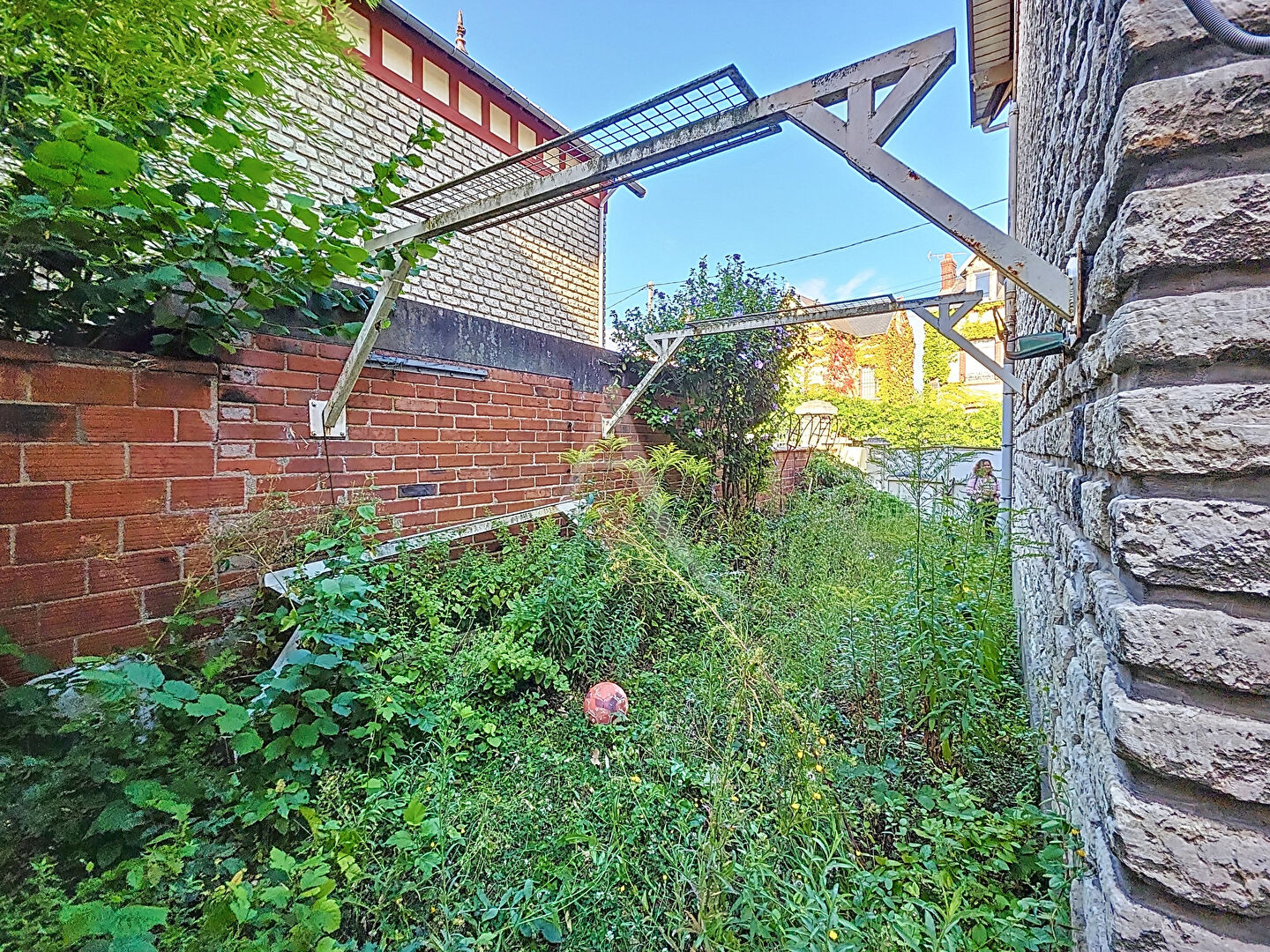 Photo Hyper centre de Mantes la Jolie - Maison 3 pièces - 2 chambres image 6/6