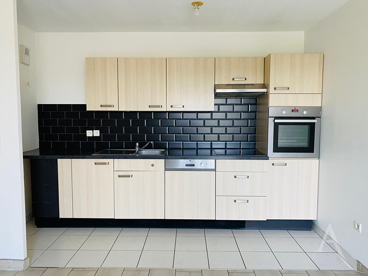 Appartement F3 - Secteur gare MANTES STATION