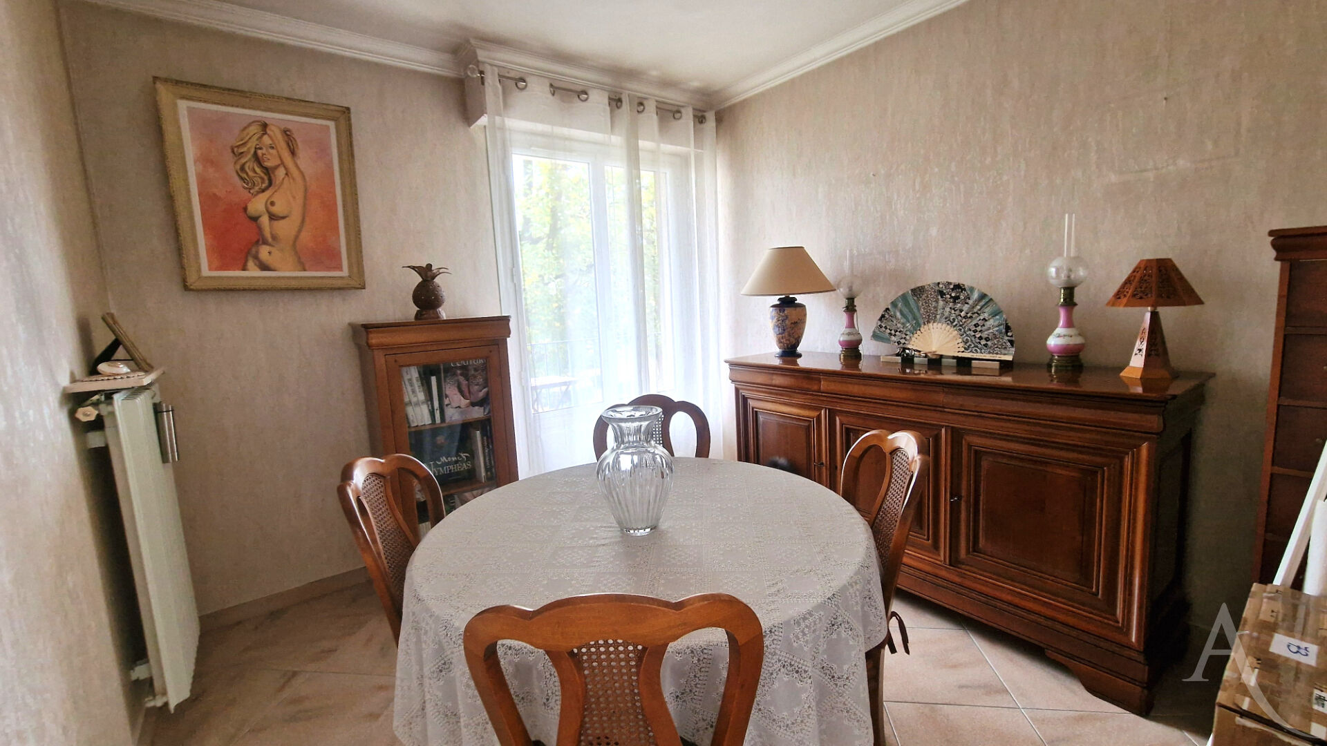 Photo Bel Appartement  F4 avec balcon en centre-ville de Mantes la Jolie image 4/6