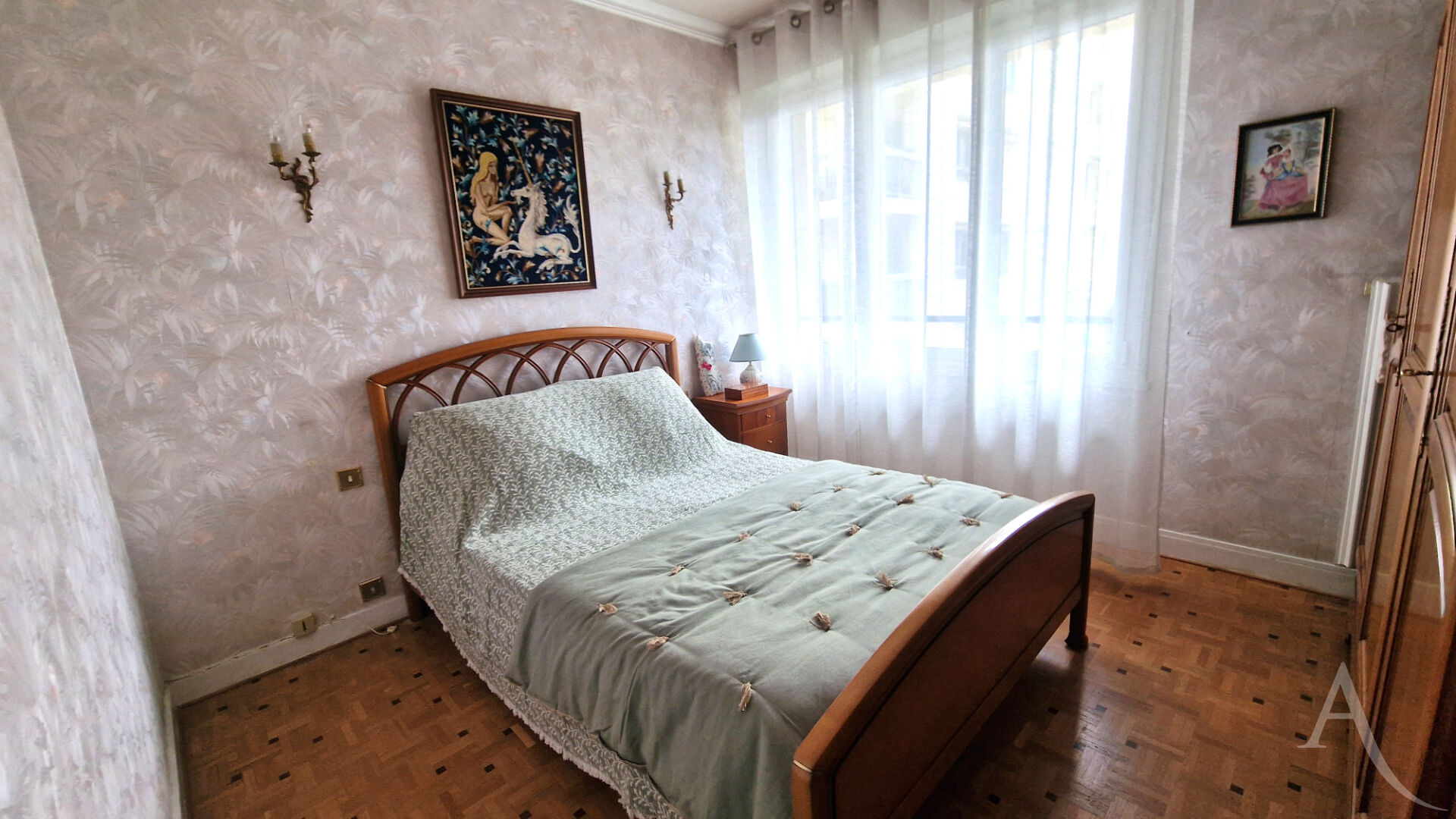 Photo Bel Appartement  F4 avec balcon en centre-ville de Mantes la Jolie image 5/6