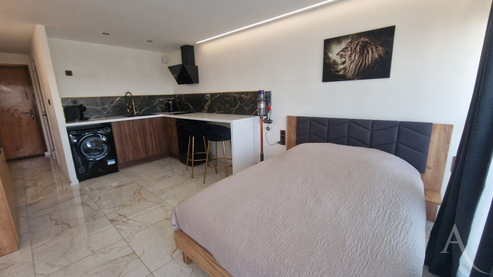 Photo Appartement Mantes La Jolie T1 de 24.35 m² avec balcon et cave image 6/6