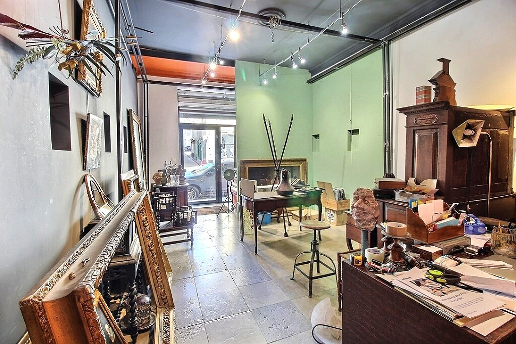 Photo Marseille8ème- RUE PARADIS -cession de bail- local plus appartement/bureaux -jardin . image 4/6