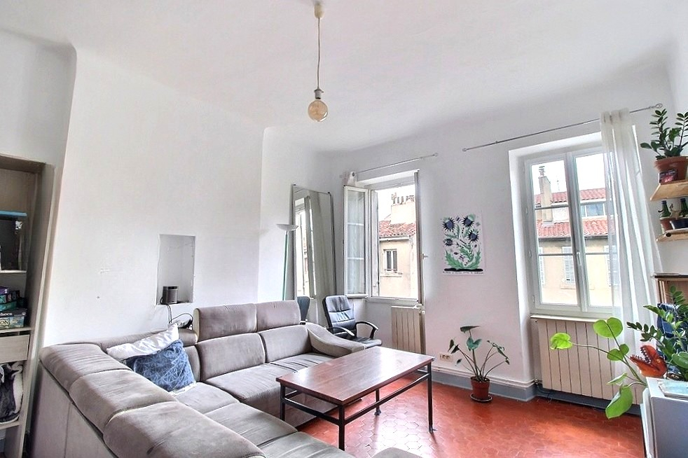 Photo APPARTEMENT 3 PIECES + BUREAU - CAVE - 13001 MARSEILLE - RUE LAFAYETTE image 1/5