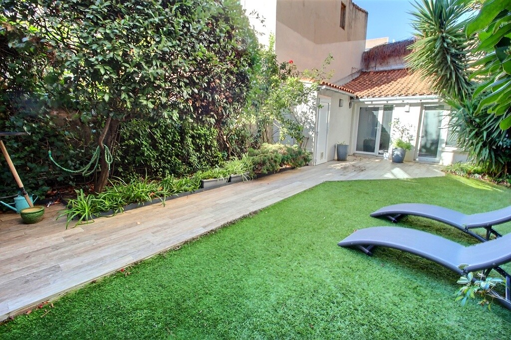 Photo MARSEILLE 13008. Proche Prado, Rez-de-jardin avec dépendance image 4/6