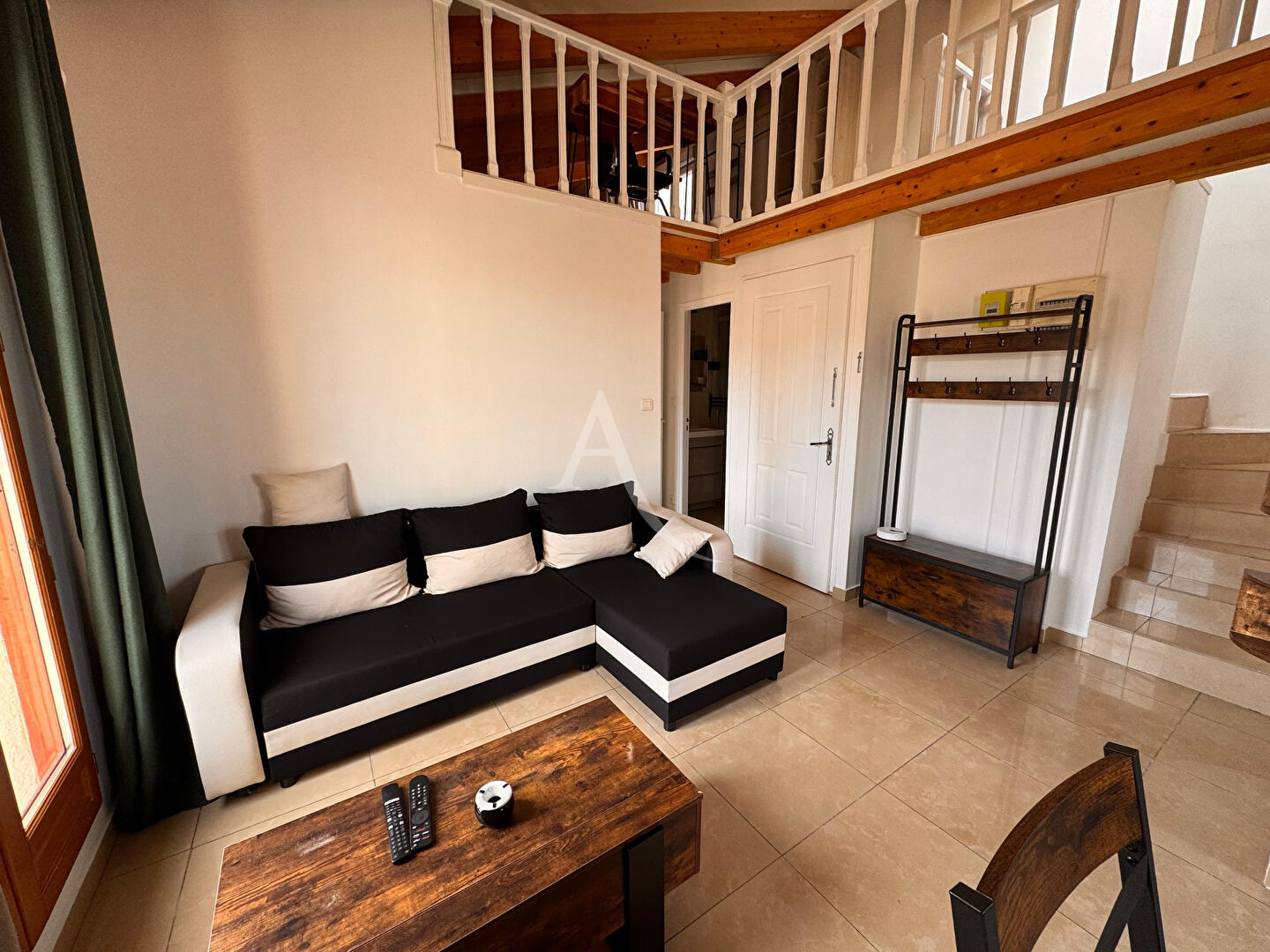 Photo DUPLEX DE 2 CHAMBRES EN ROOFTOP DANS UNE QUARTIER PAISIBLE DE MARSEILLE image 3/6