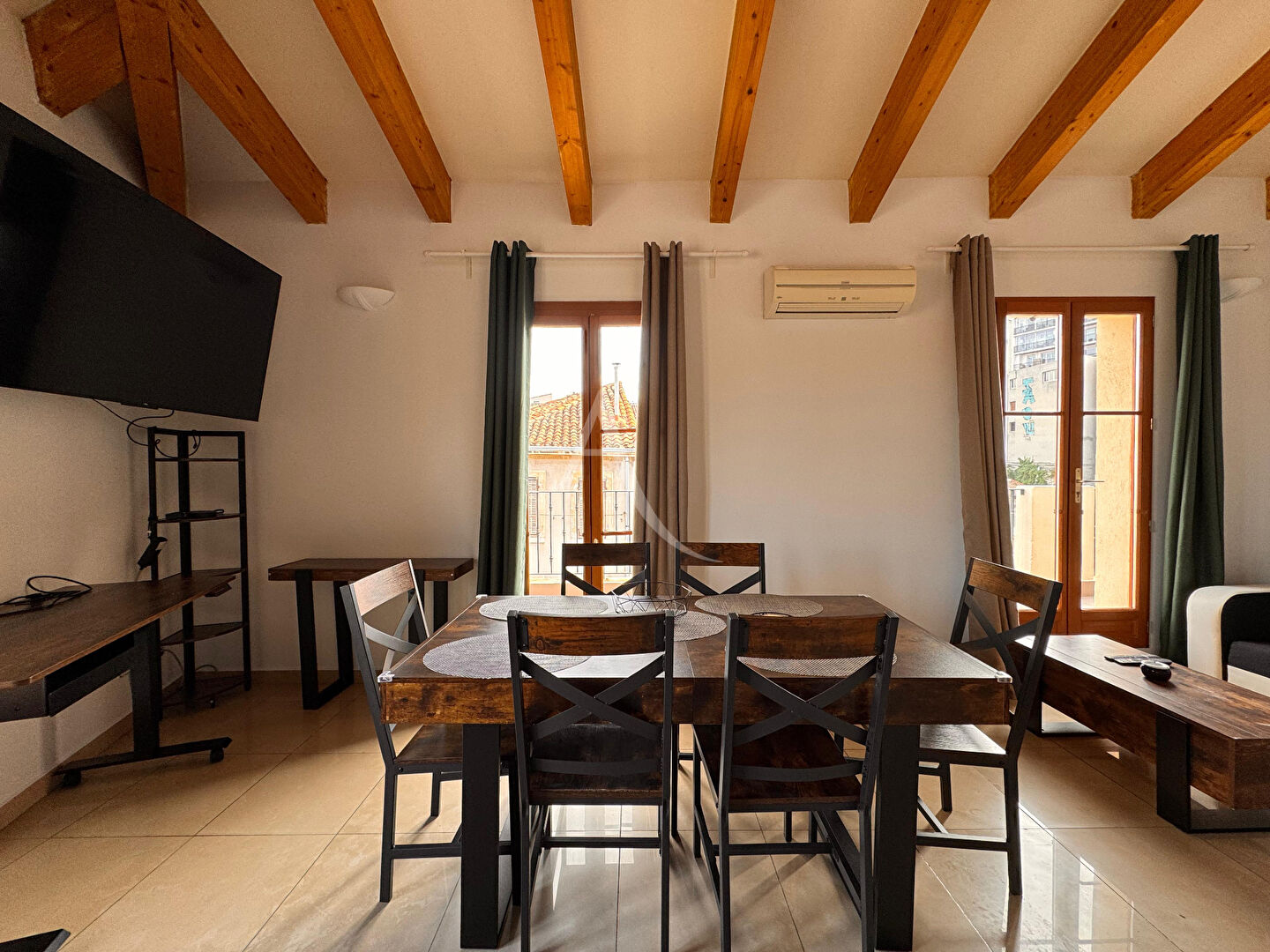 Photo DUPLEX DE 2 CHAMBRES EN ROOFTOP DANS UNE QUARTIER PAISIBLE DE MARSEILLE image 4/6