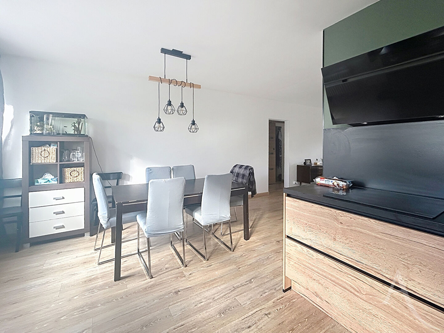 Appartement Longeville Les Metz 5 pièce(s) 89m2 - 3 chambres - balcon - cave - stationnement
