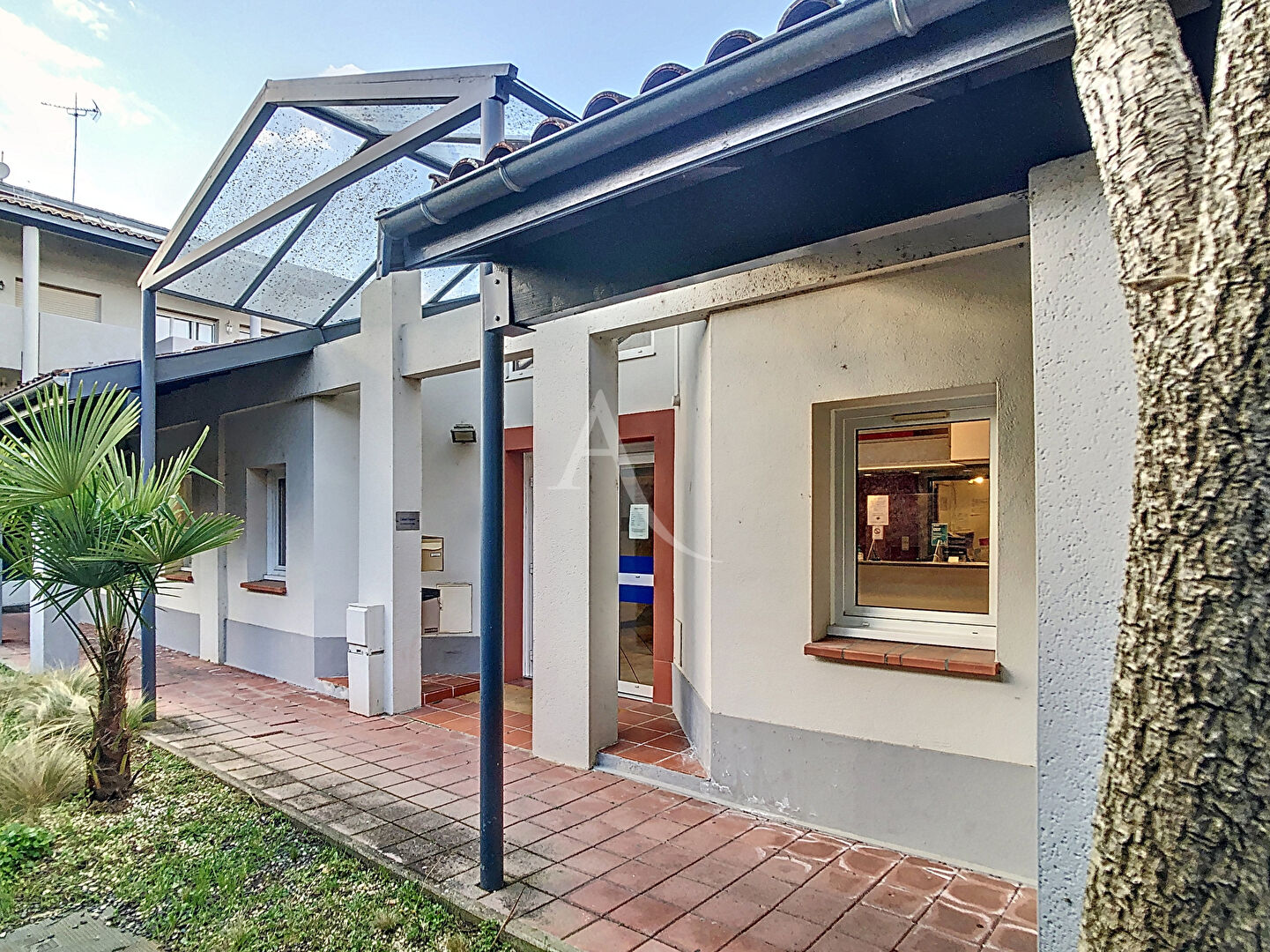 Grand Local commercial  - Muret 8 pièces - 173m²