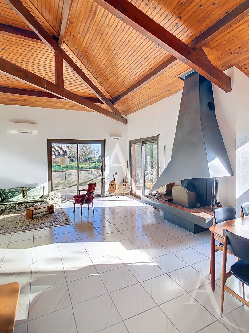 MAISON D'ARCHITECTE - 137m² - 5 min CARBONNE