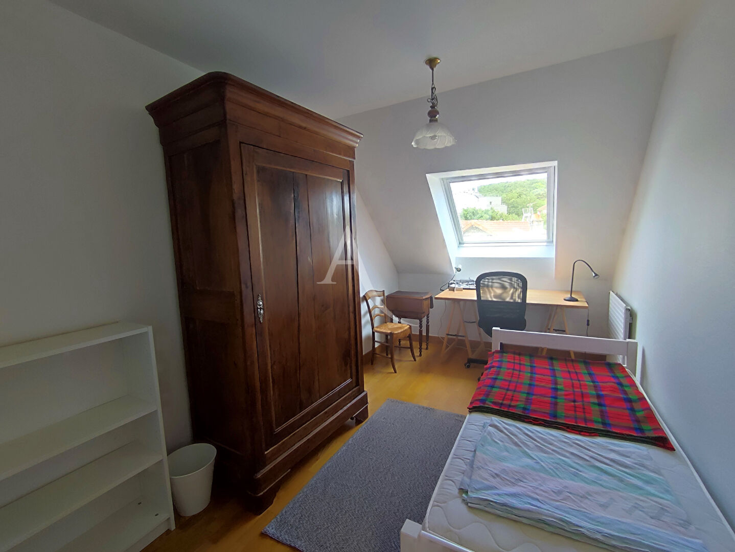 Photo Grand appartement T4 Orsay le guichet avec Terrasse image 6/6