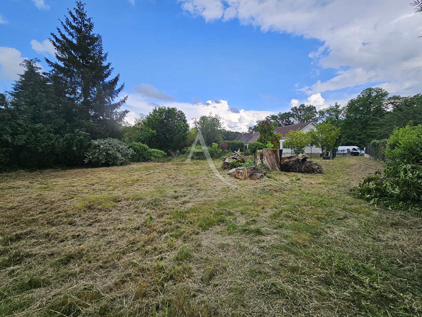 Terrain Angervilliers 682 m2