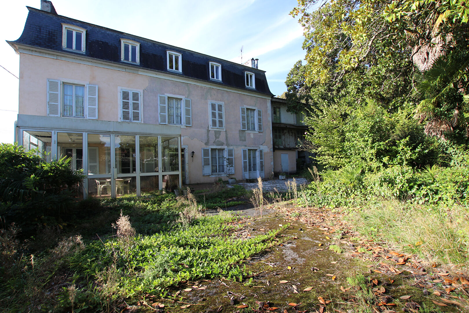 Bizanos Maison de Maître XIXe - Ancien hôtel avec 9 chambres & parc arboré - 1ère couronne de Pau