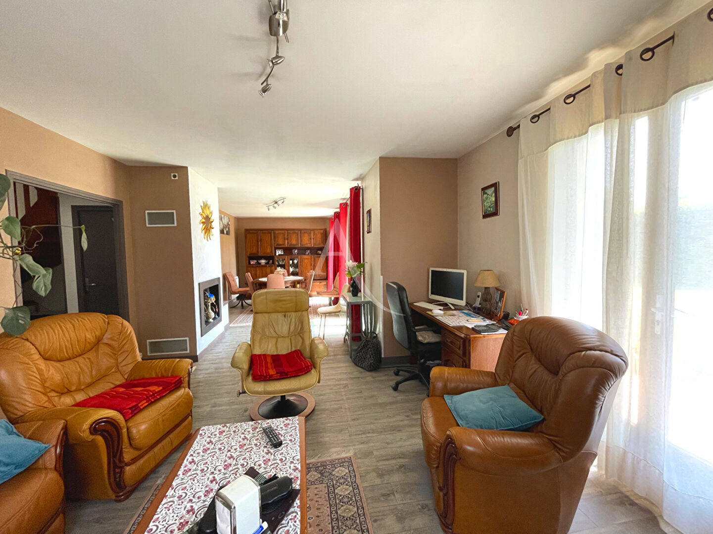 Photo Maison familiale sur joli terrain arboré, proche Morlàas image 5/6