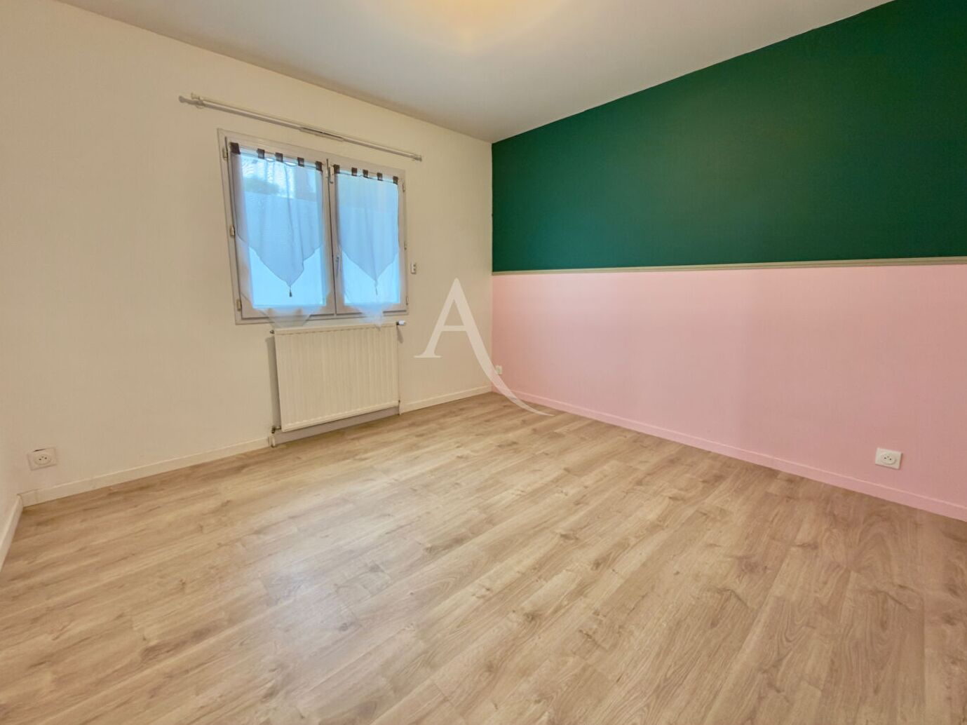 Photo Quartier Saint Joseph maison de ville avec garage image 5/6