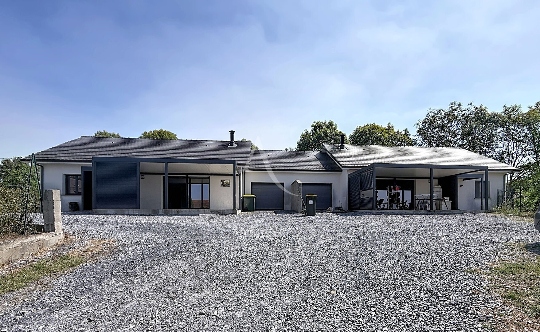Cescau Maison mitoyenne par garage / 3 chambres / Garage