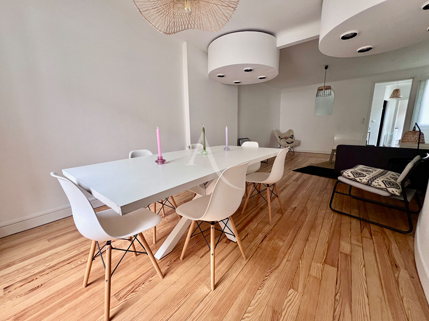 Spécial investisseur immeuble hyper centre Pau 7 pièces et roof top