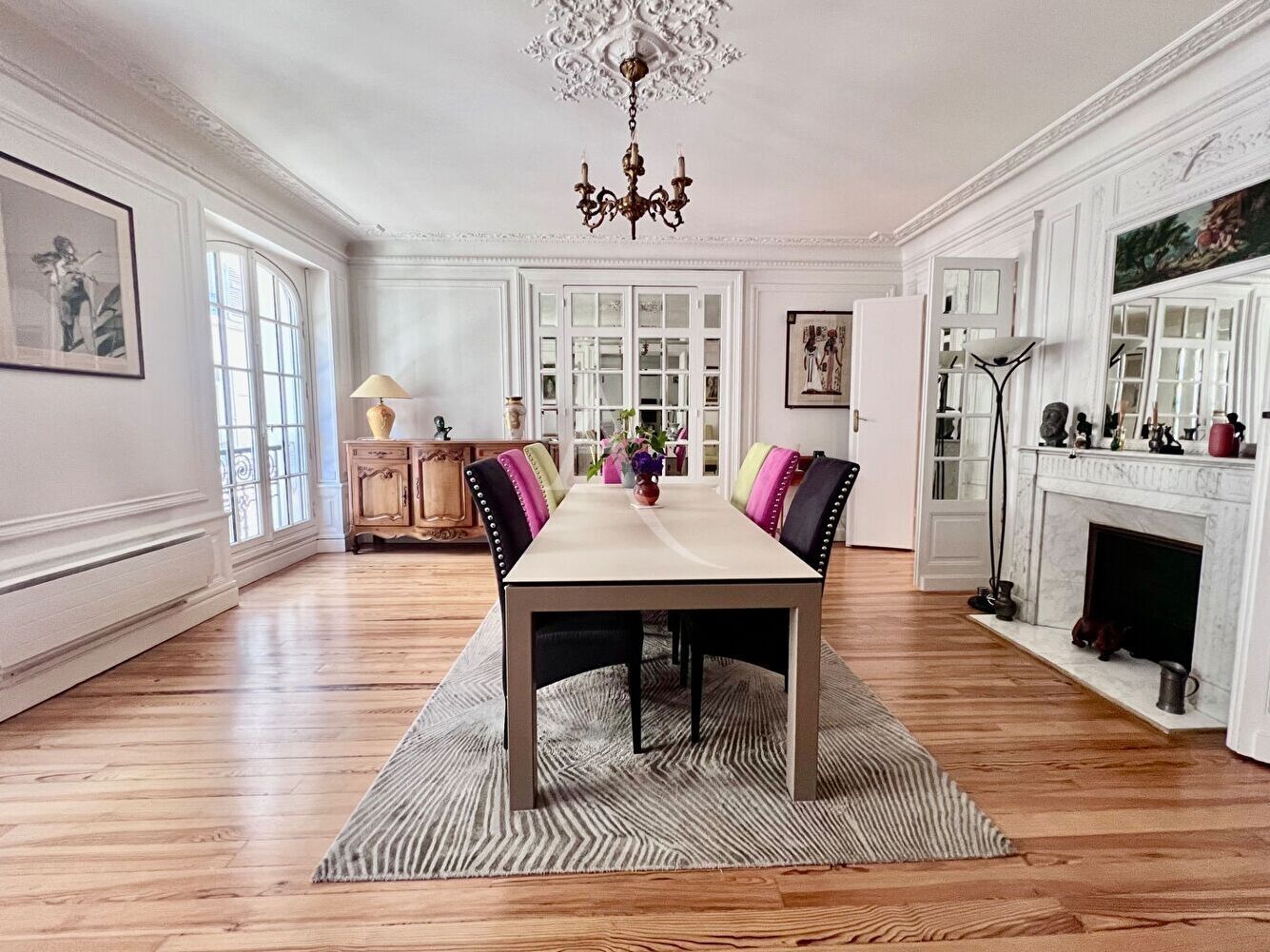 Place Royale Pau appartement Haussmanien  4 pièce(s) , cave et chambre de bonne