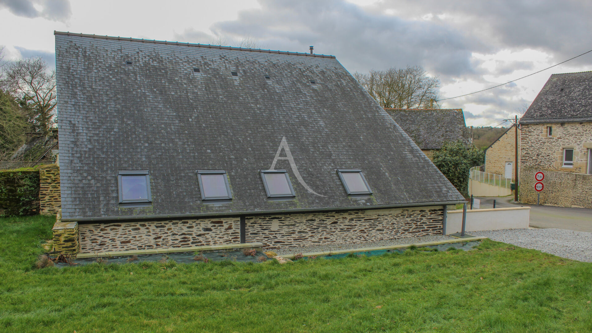 Photo Maison Guillac 2 pièces 100 m2 image 6/6