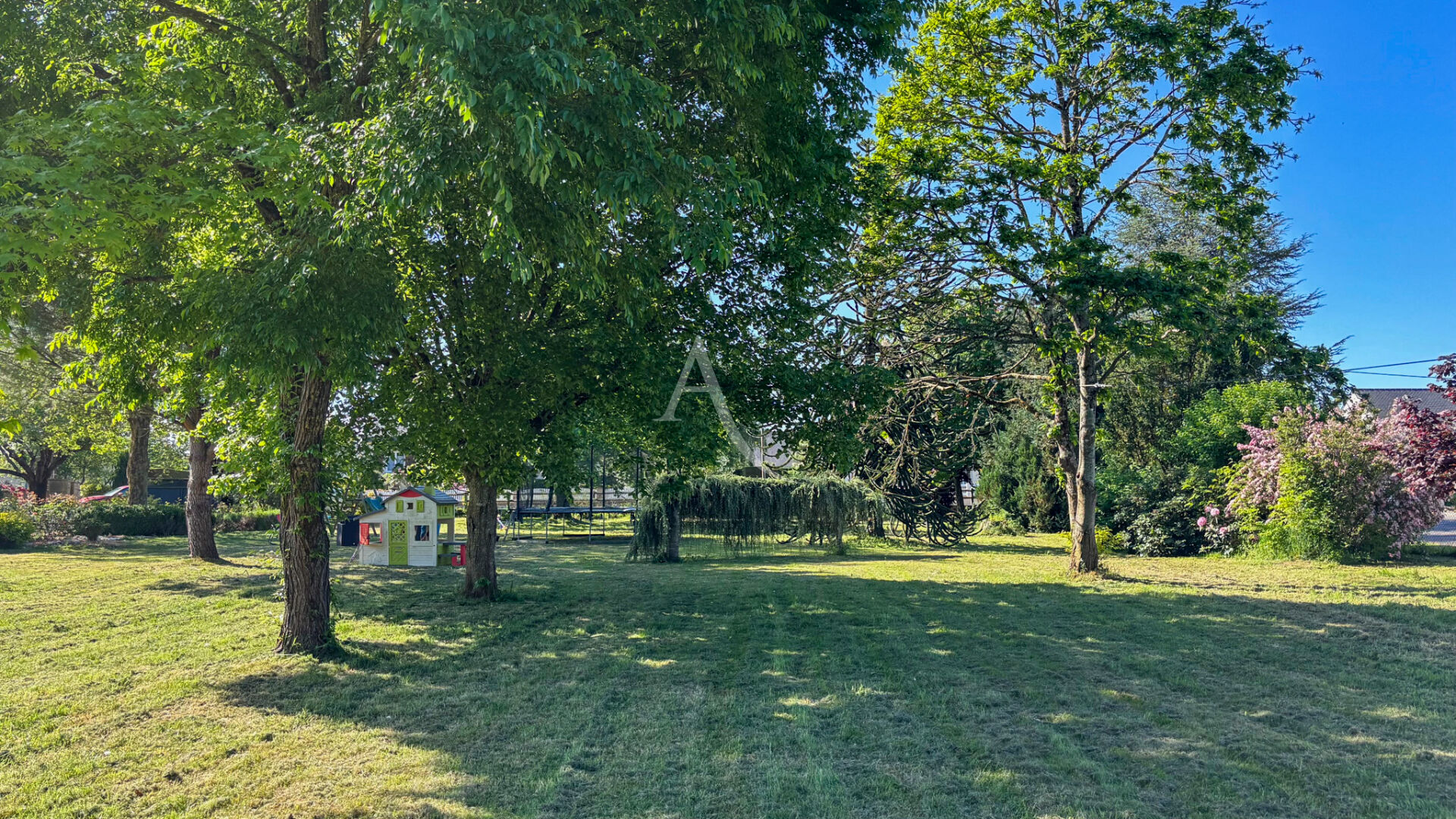 Photo Terrain constructible Campénéac 2020 m2 image 3/3