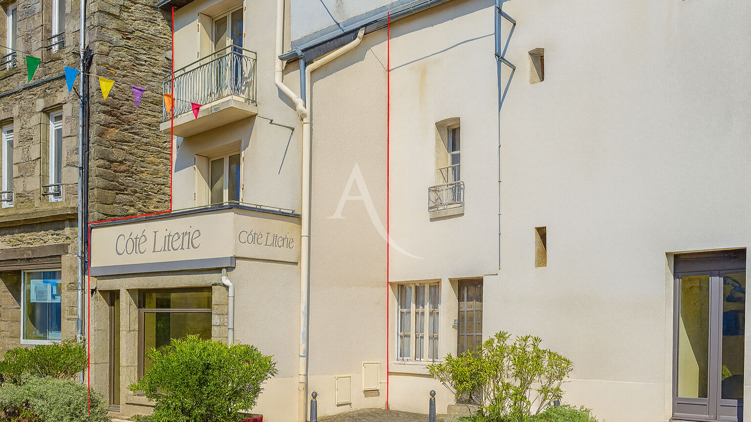 Immeuble Ploërmel 7 pièces 154 m2