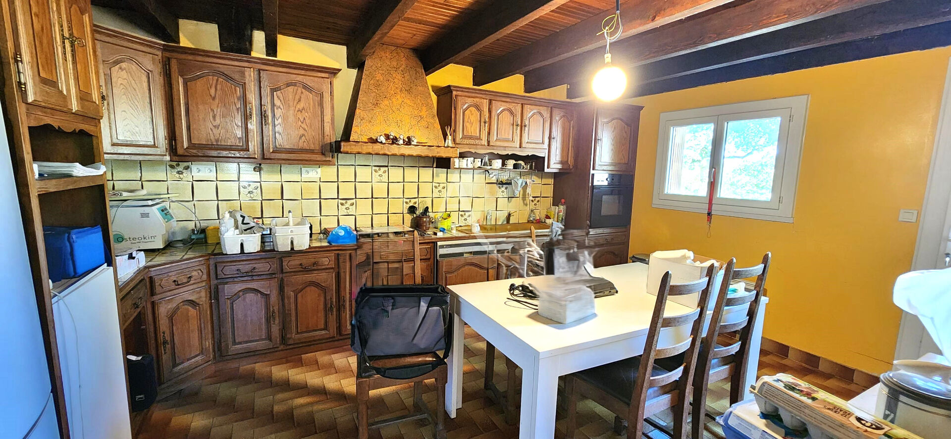 Photo VIVONNE - CORPS DE FERME RENOVE - DEPENDANCE - TERRAIN image 4/6