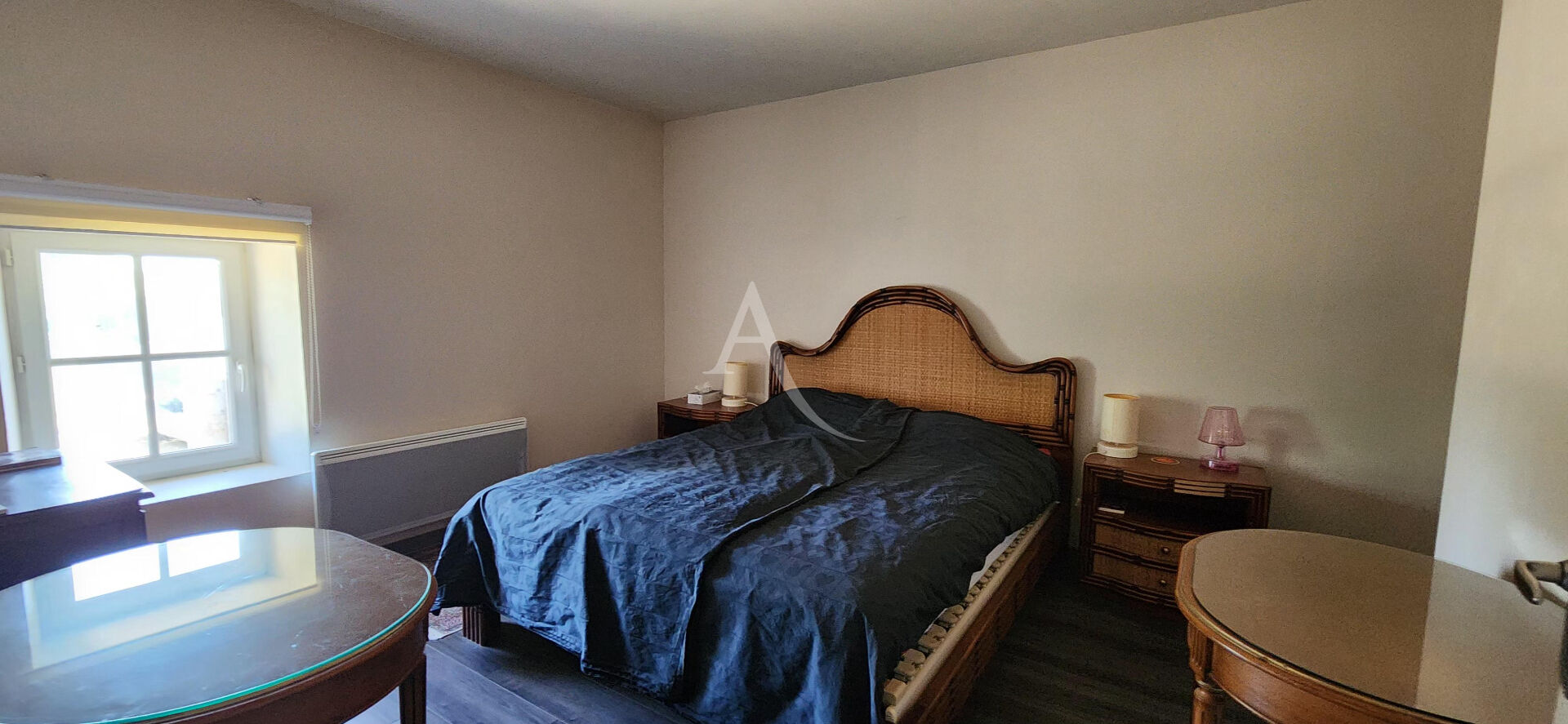 Photo VIVONNE - CORPS DE FERME RENOVE - DEPENDANCE - TERRAIN image 5/6