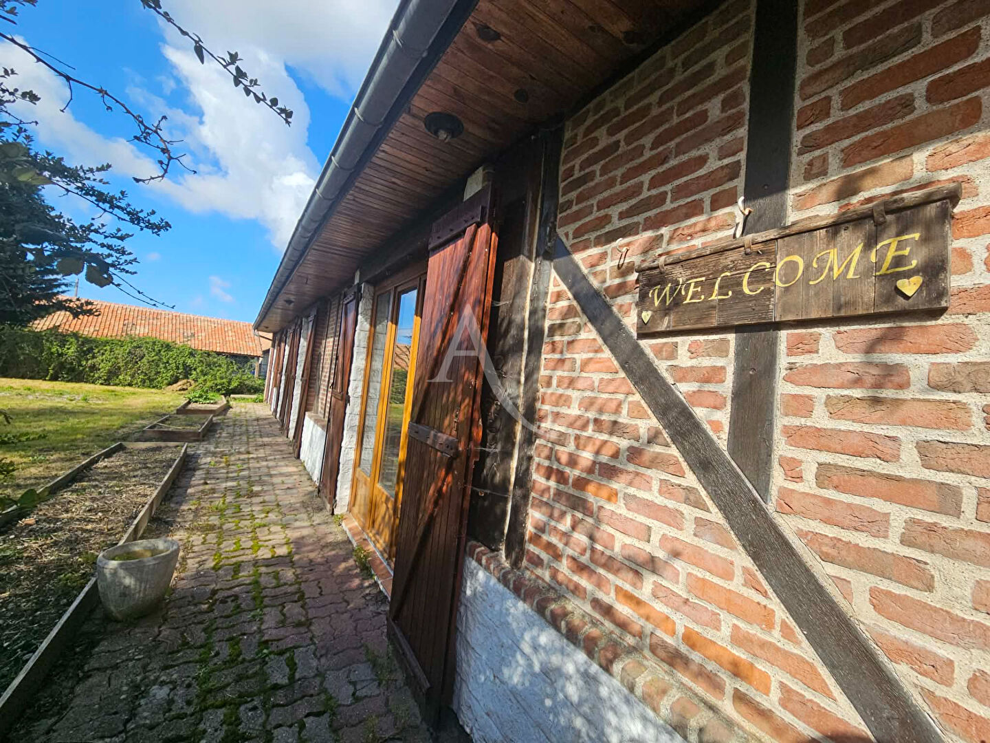 Agence immobilière de L'ADRESSE Rue