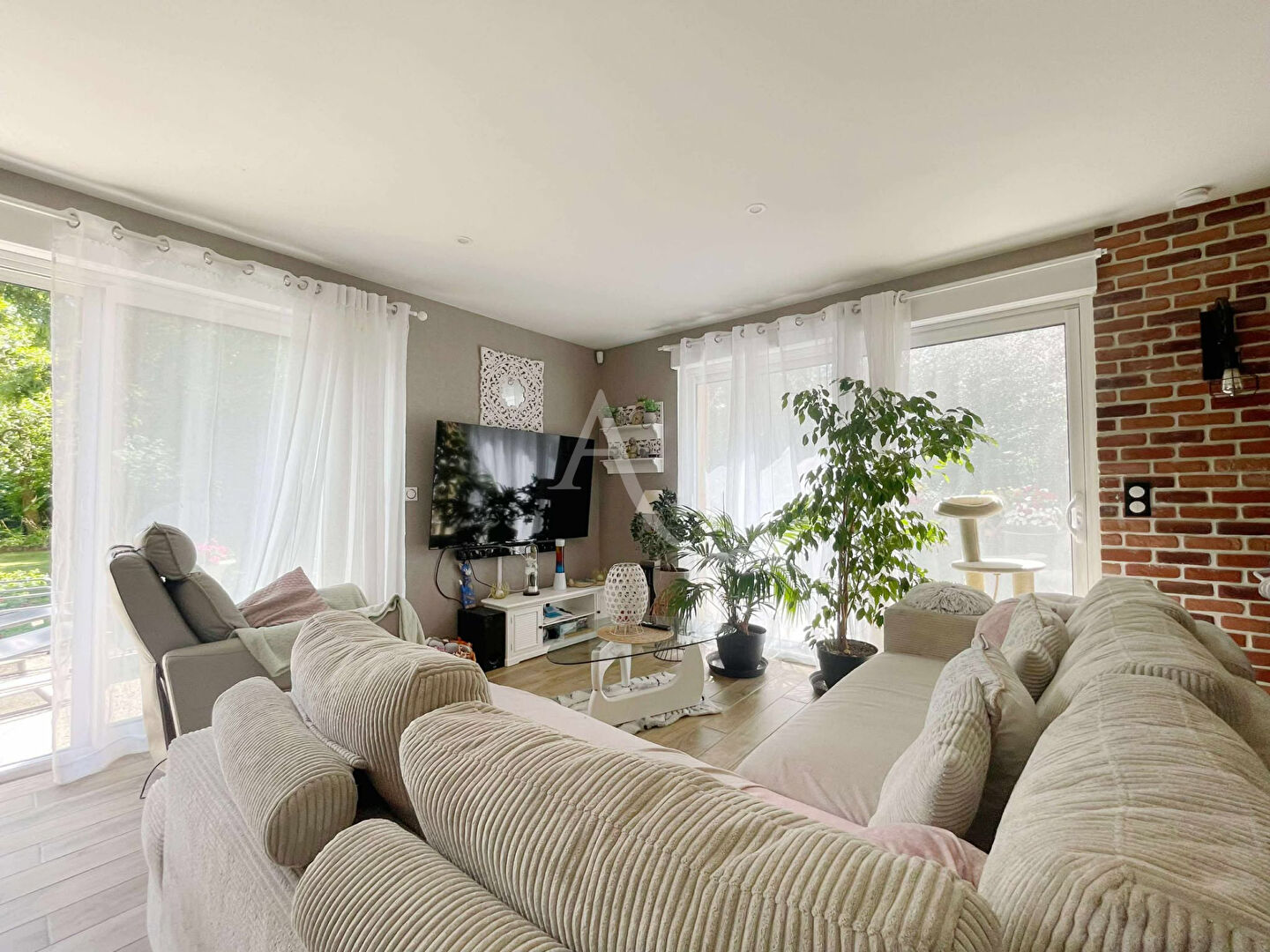 Photo Favieres  - Maison en parfait état  - 152 m² image 3/6